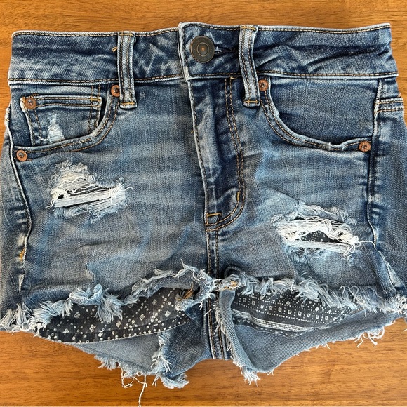 American Eagle “Next Level Stretch” Distressed Jean Shorts - Picture 1 of 3